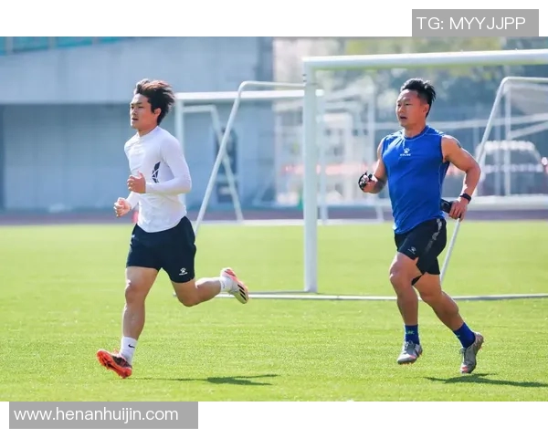 挪威足球明星在抖音上分享训练日常与生活趣事引发热议 挪威足球明星在抖音上分享训练日常与生活趣事引发热议